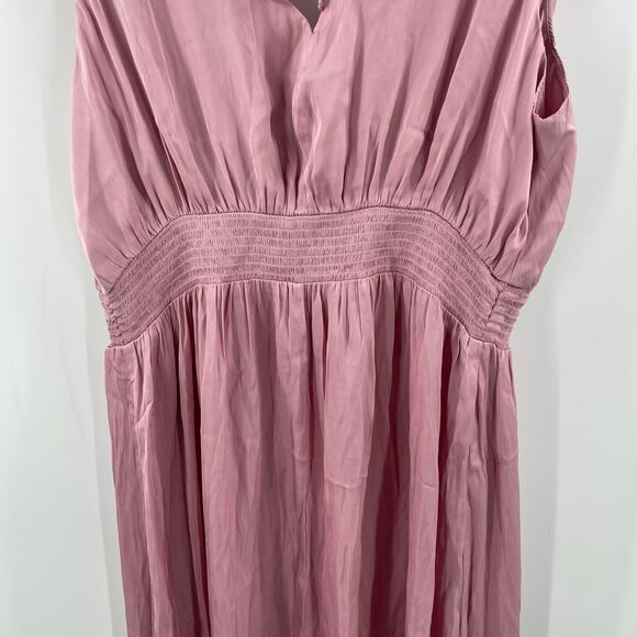 OLD NAVY Dress Large Satin Fit & Flare Sleeveless Smocked Midi Pink V-Neck NWT - Picture 10 of 14